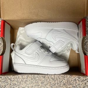 Nike court borough low 2 (TDV) (New) Size 4c